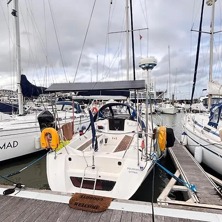 Slowlife Hotel en barco