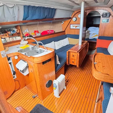 船上ホテル Slowlife *