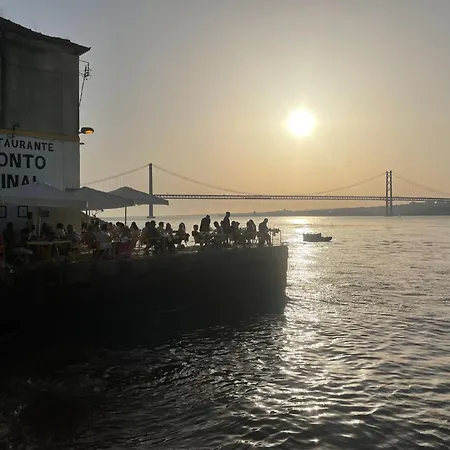 船上ホテル Slowlife *